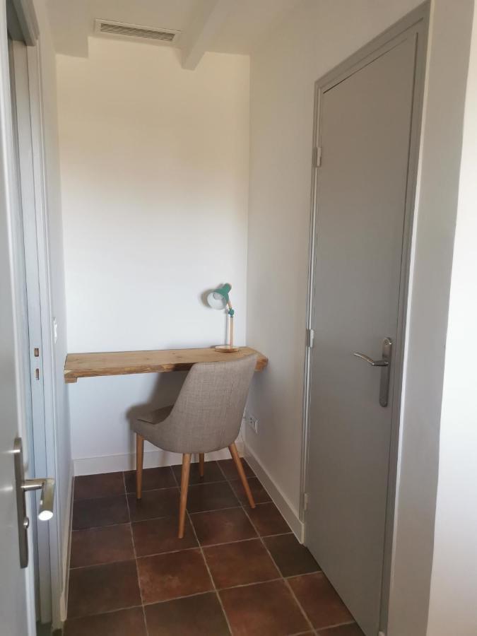 La Grangette Apartment Velleron Екстериор снимка