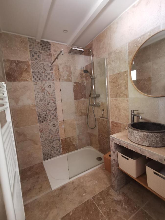 La Grangette Apartment Velleron Екстериор снимка