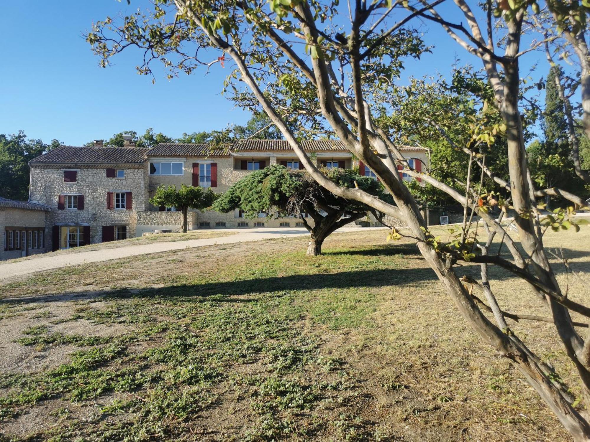 La Grangette Apartment Velleron Екстериор снимка